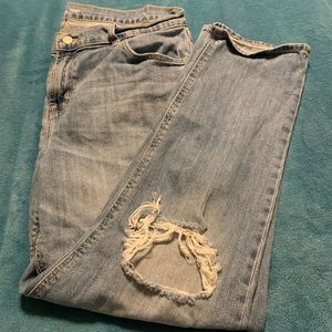Old Navy boyfriend mid rise woman size 12 jeans